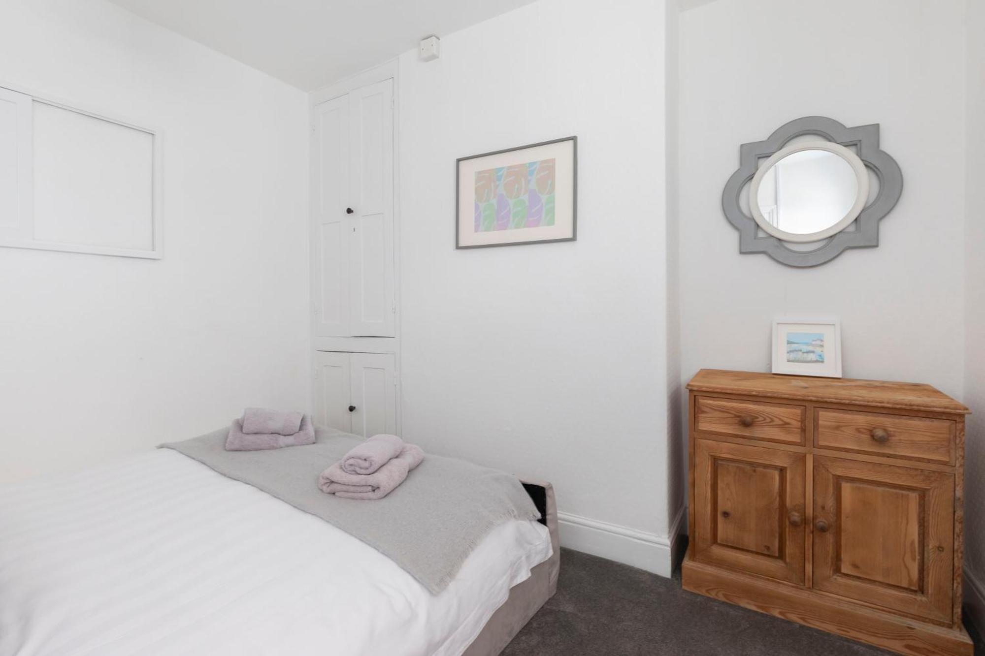 Fabulous, Vibrant, Town House, Central Bath Road Cheltenham Exterior photo